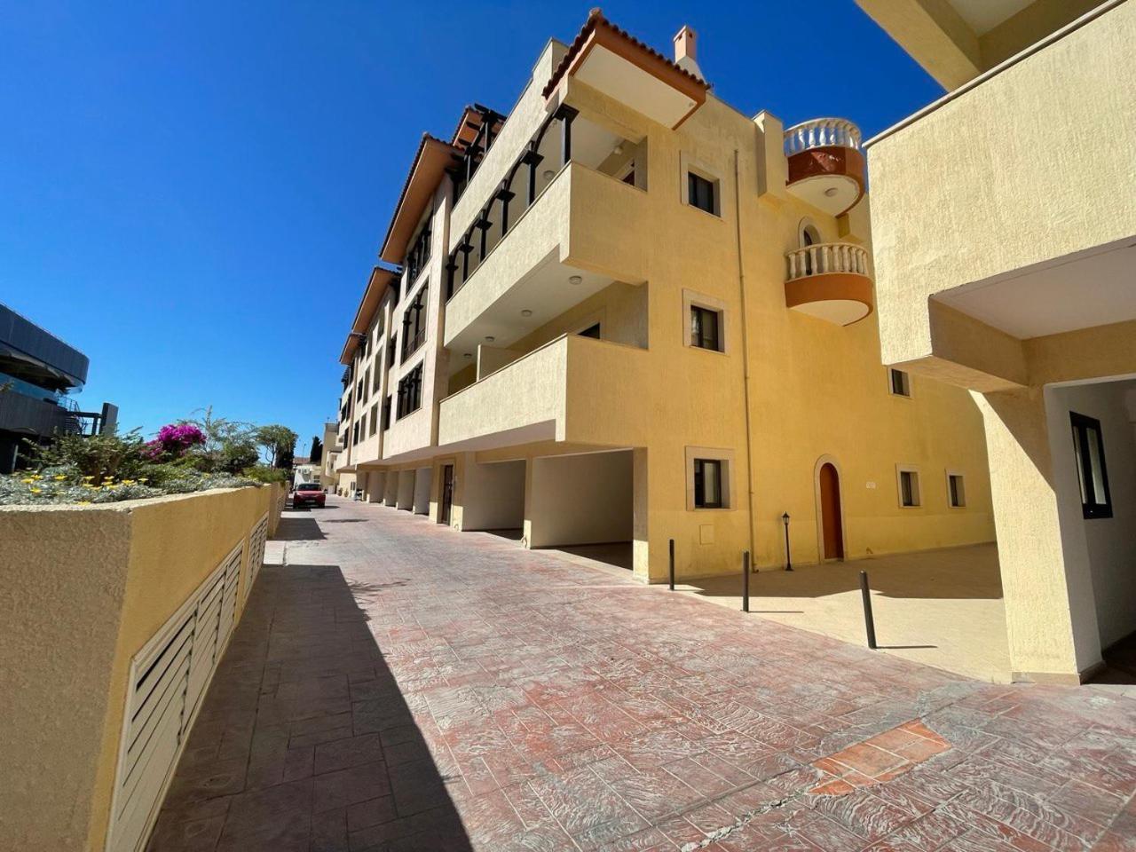 Queens Gardens Paphos Exterior foto