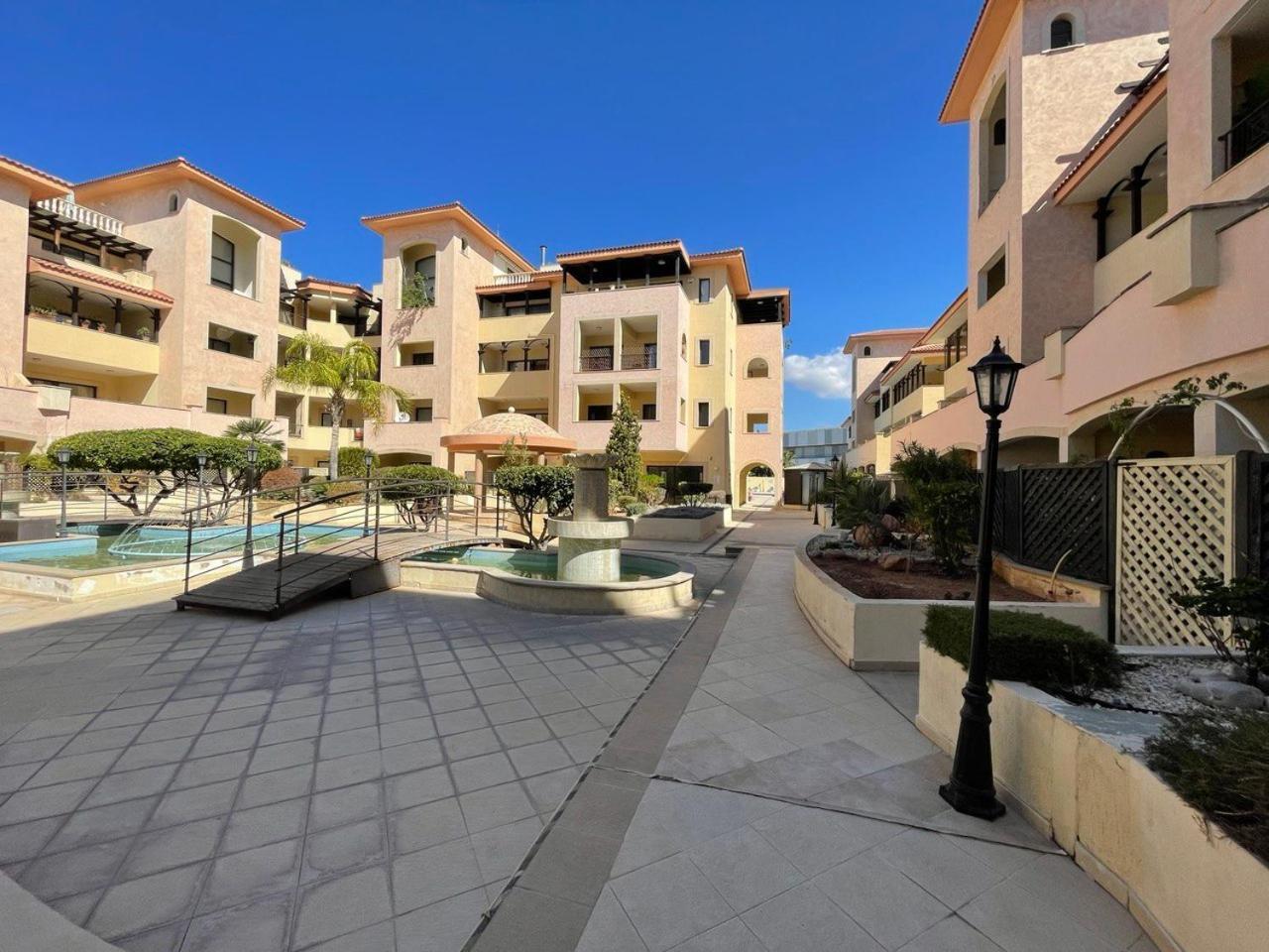 Queens Gardens Paphos Exterior foto