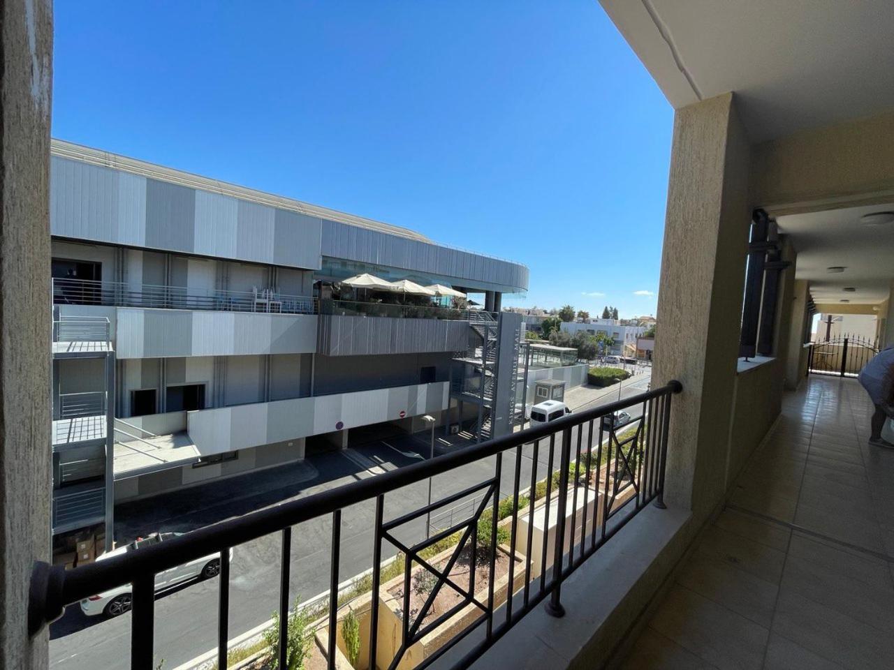 Queens Gardens Paphos Exterior foto